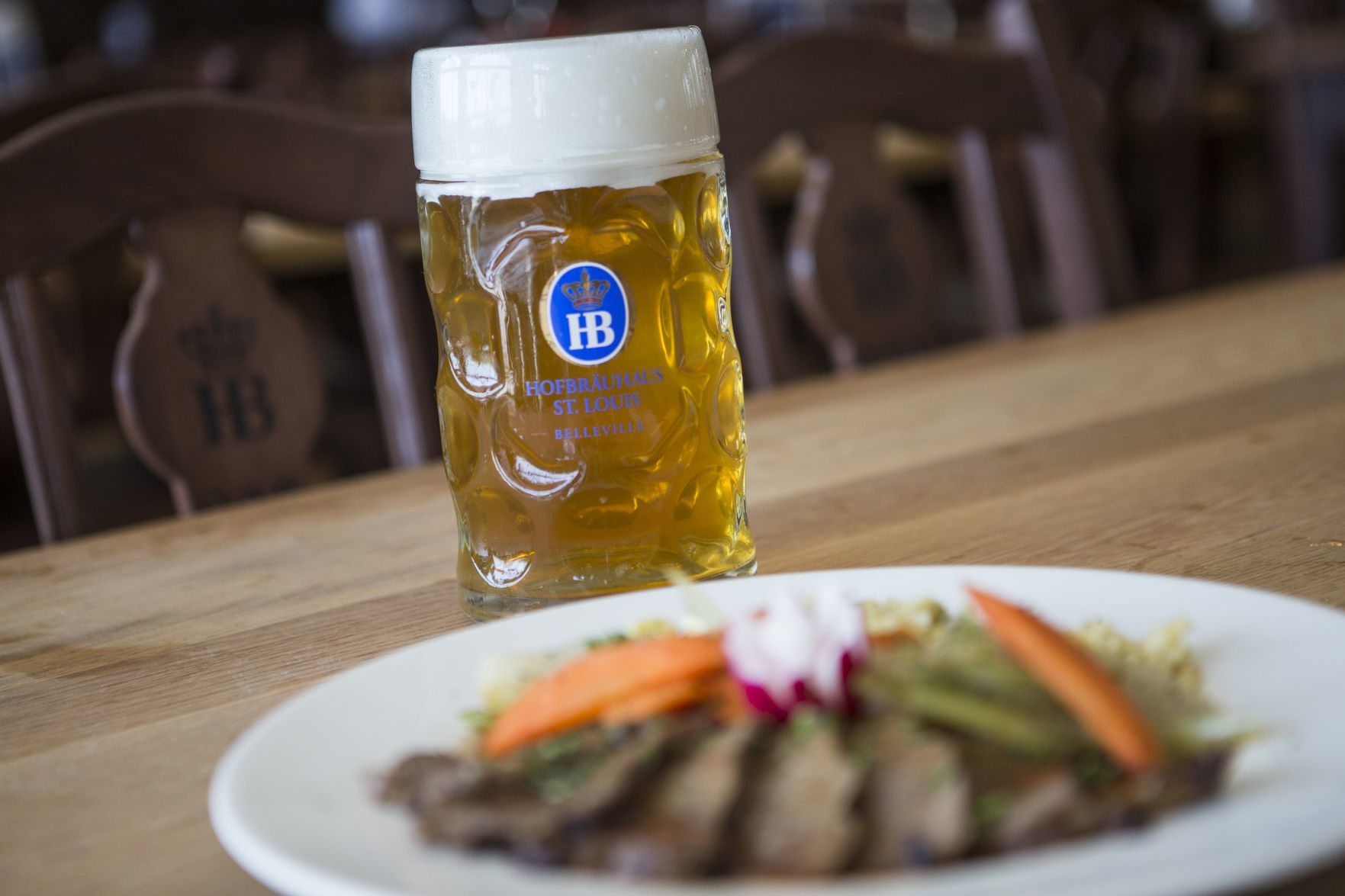 Hofbrรคuhaus St. Louis German beer hall in Belleville
